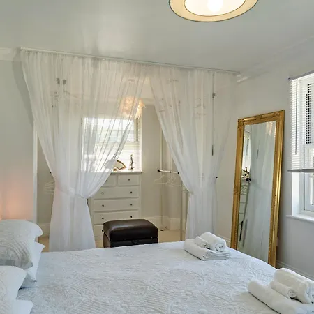 Finest Retreats - Nicely Tucked Away Cottage Torpoint Exterior photo