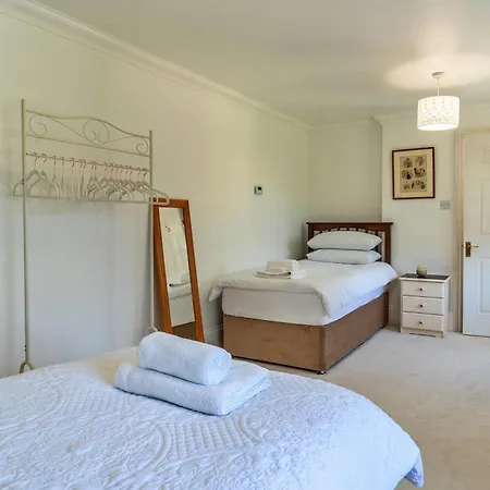Finest Retreats - Nicely Tucked Away Cottage Torpoint Exterior photo