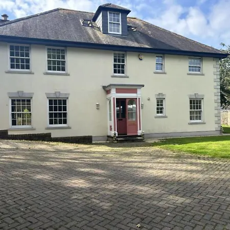 Finest Retreats - Nicely Tucked Away Cottage Torpoint Exterior photo